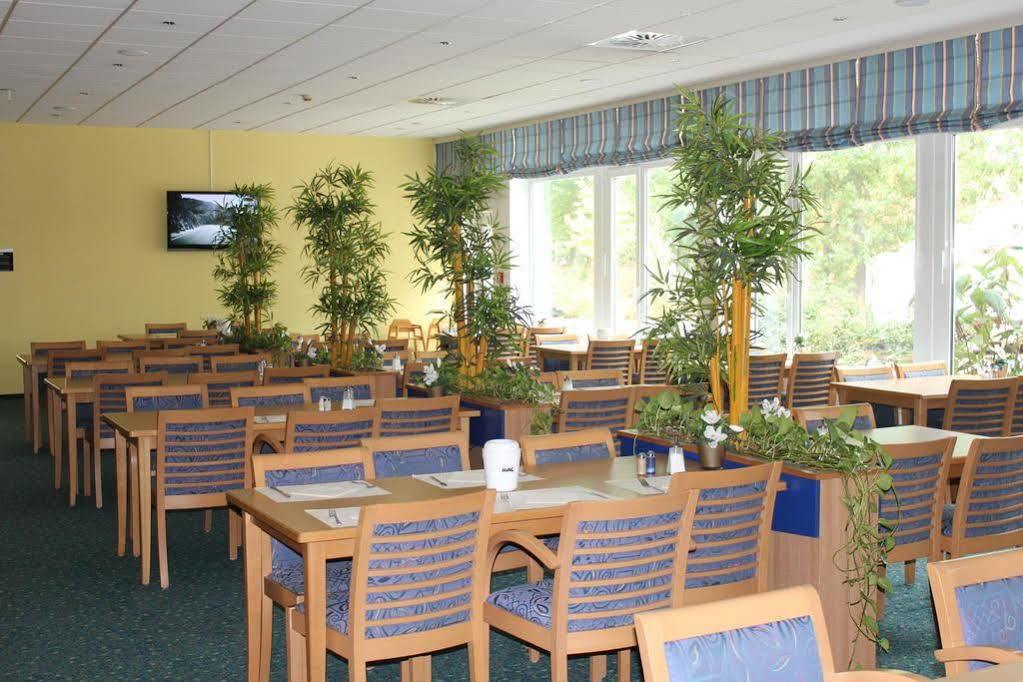 Median Messe Hotel 3*
